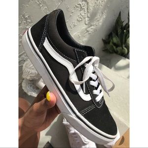 Vans Ward Low Suede